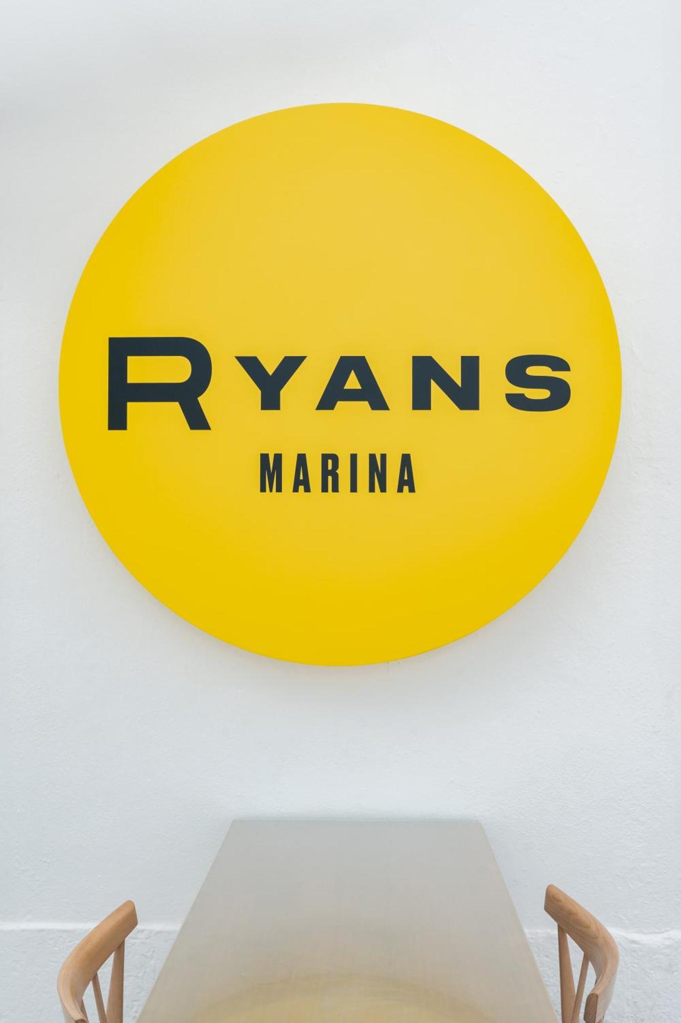 Ryans La Marina (Adults Only) Hotel Ibiza Town Exterior photo