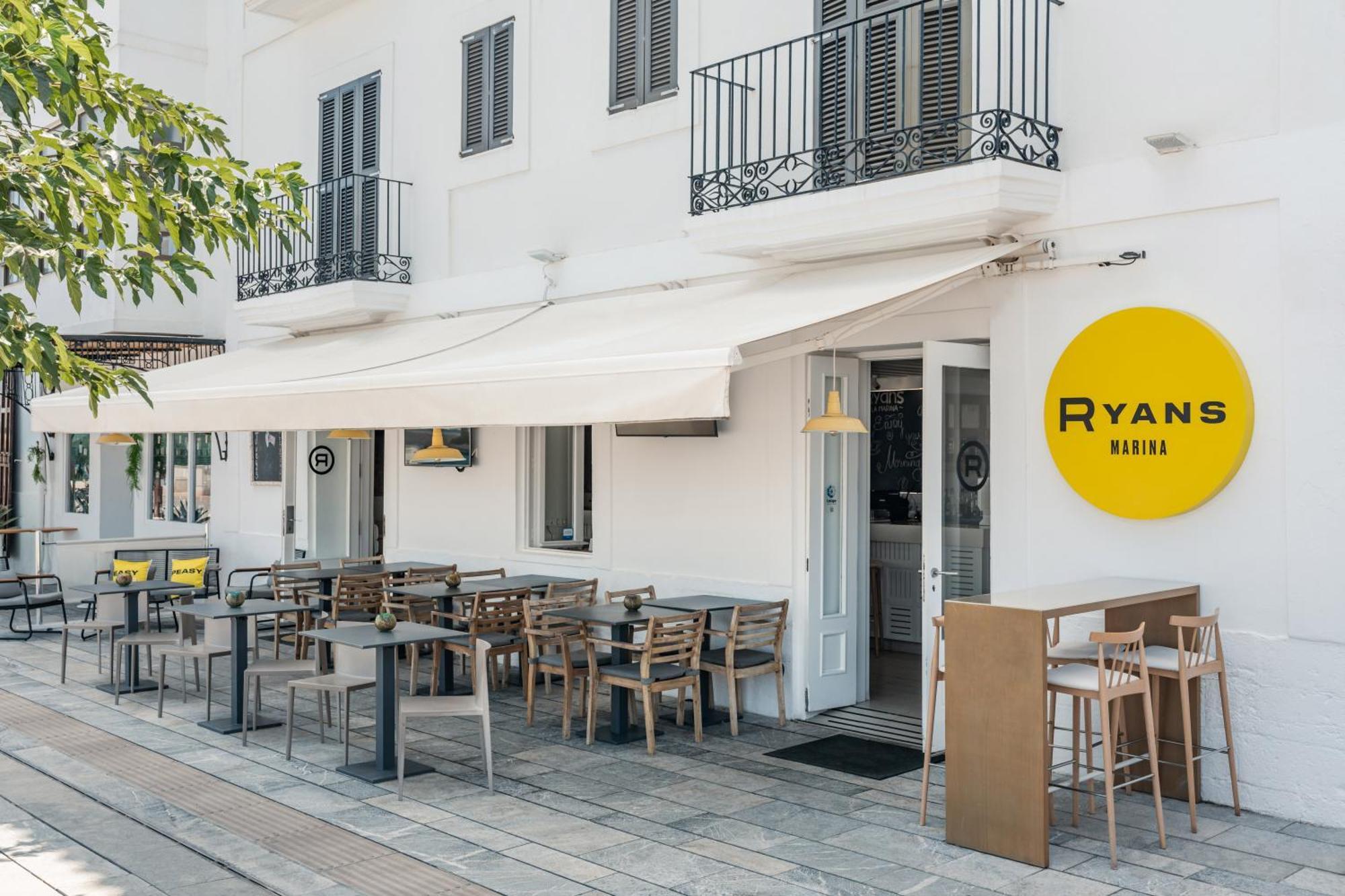 Ryans La Marina (Adults Only) Hotel Ibiza Town Exterior photo